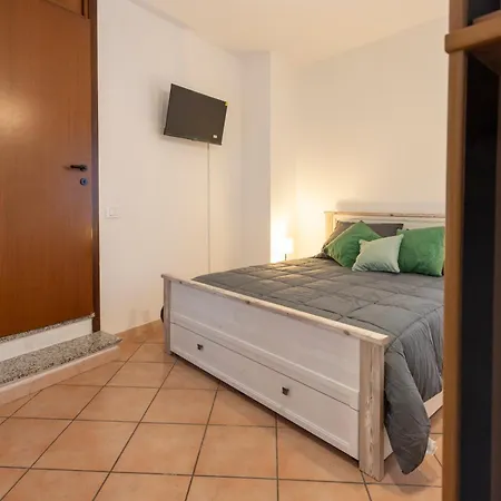 Corte Manzoni - Self Check-in Daire